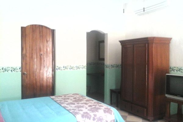 Hotel Tunich Beh (Valladolid)